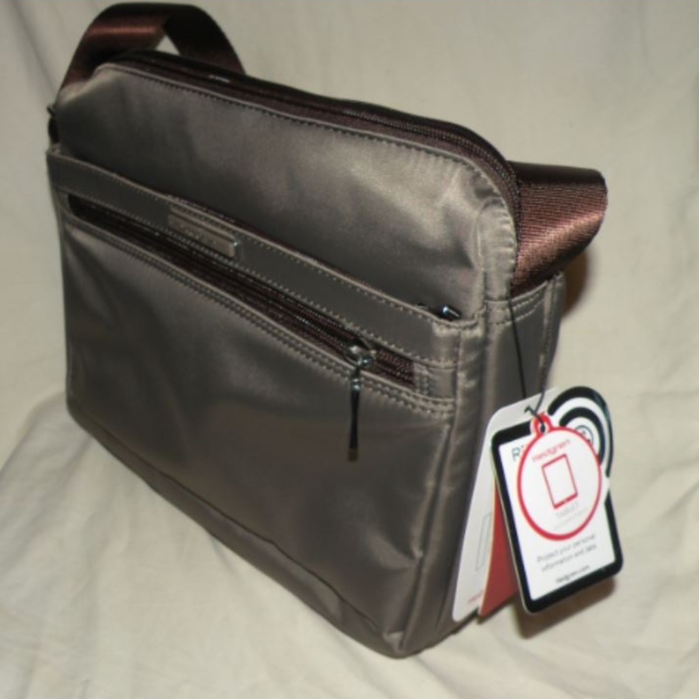 HEDGREN Inner City Purse w/ RFID